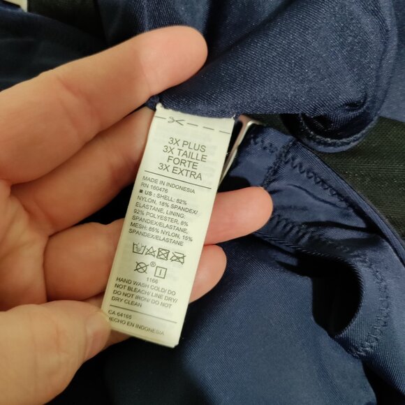 Old Navy Secret Slim Swim Dress Plus Size 3X Navy Blue Underwire Cups - Picture 3 of 8